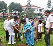 The First Lady of the State Smt Rita Rajkhowa planting a sapling in the compound of Raj Bhawan, Itanagar as part of World Environment Day on 5th June 2015. 